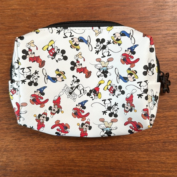 Disney Cosmetic Bag - Picture 2 of 3